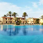 Aluasun Mediterraneo アパートホテル 3*