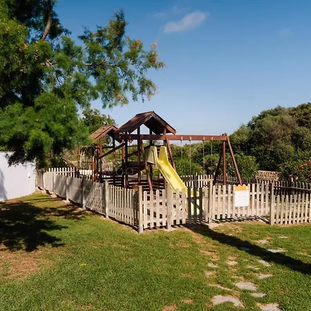 מלון דירות Aluasun Mediterraneo 3*