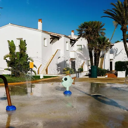 מלון דירות Aluasun Mediterraneo 3*