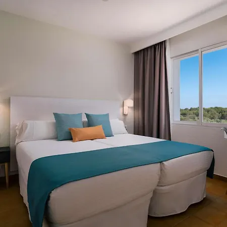 Aluasun Mediterraneo 3* سالغار