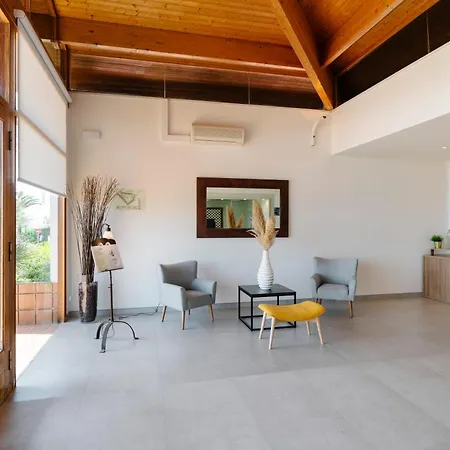 Апарт-отель Aluasun Mediterraneo С'Альгар