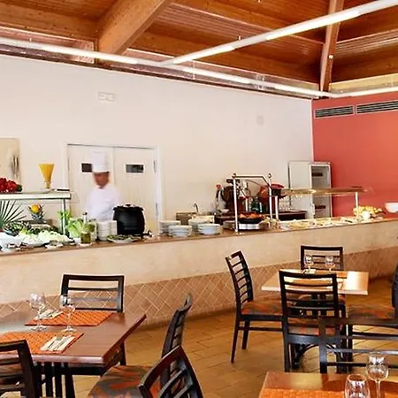 Апарт-отель Aluasun Mediterraneo С'Альгар